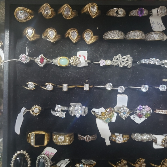 Random10 rings - Picture 2 of 3